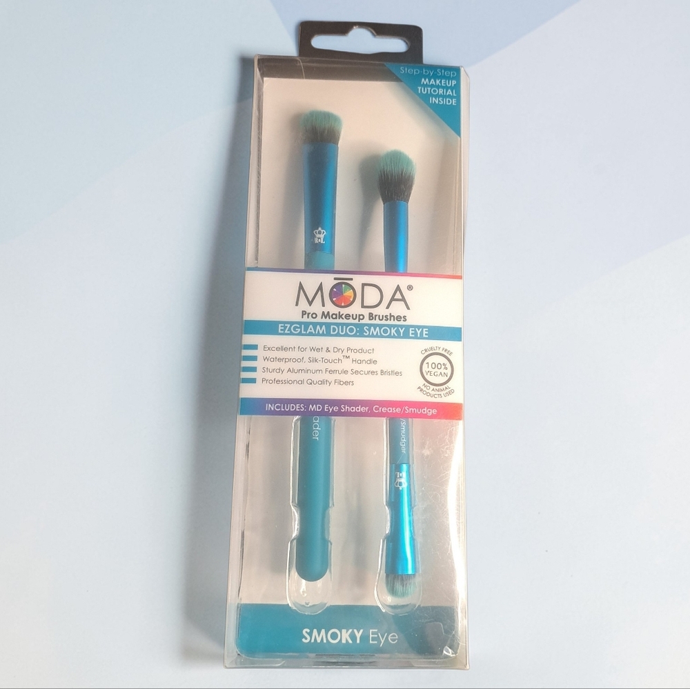 Moda Pro Blue Makeup Brush Set